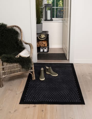 Dot hallway rug - Black. 90x130 cm - tica copenhagen