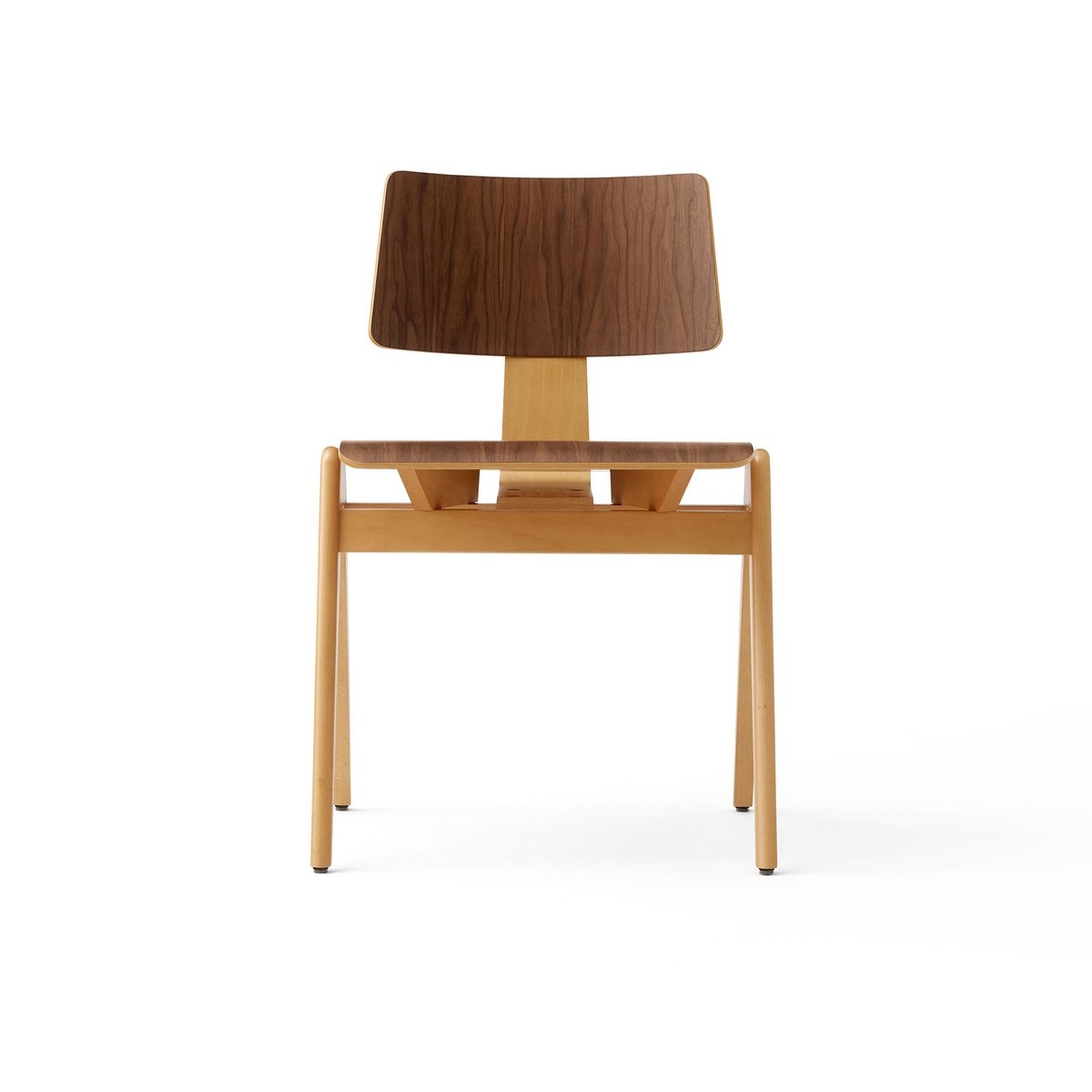 &Tradition Daystak RD1 side chair Beech-walnut