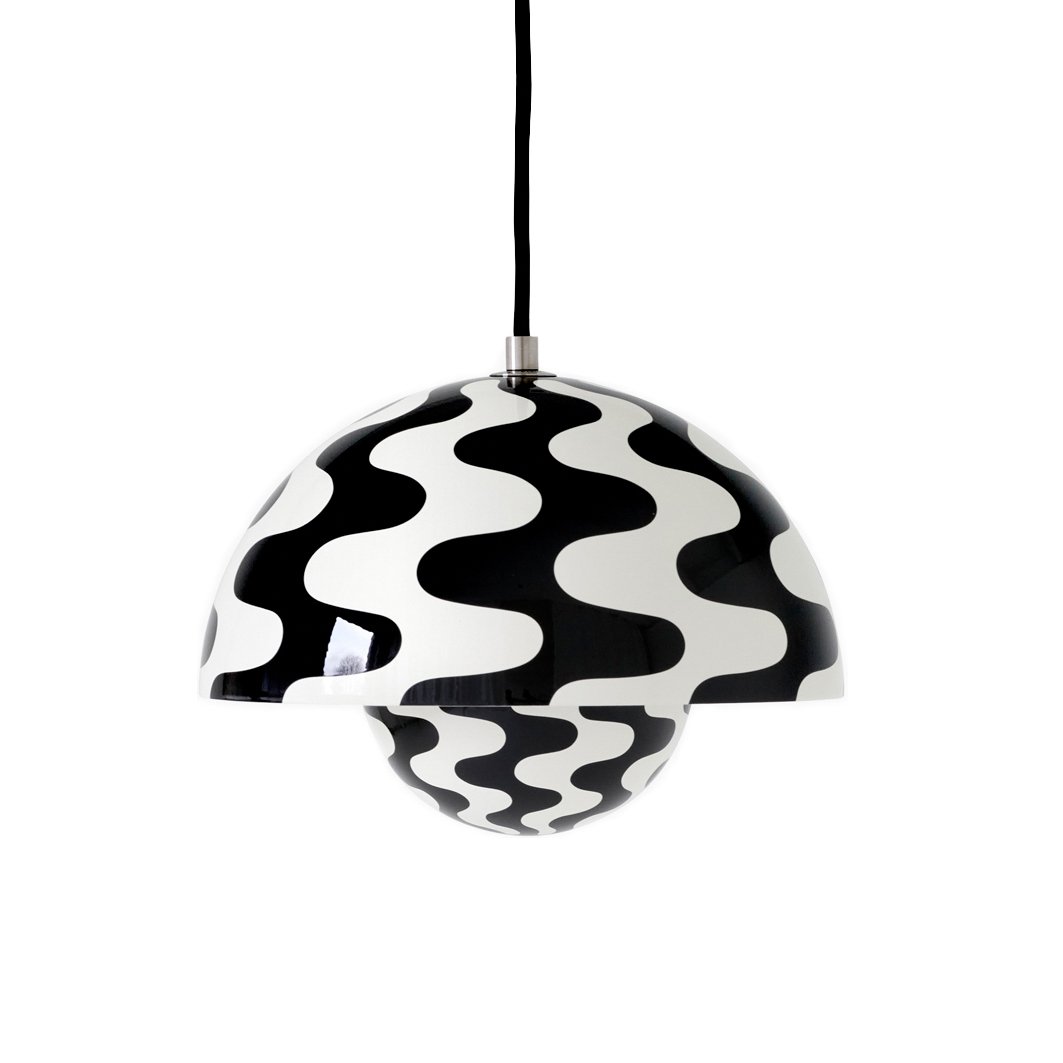 &Tradition FlowerPot VP1 pendant Black-white pattern