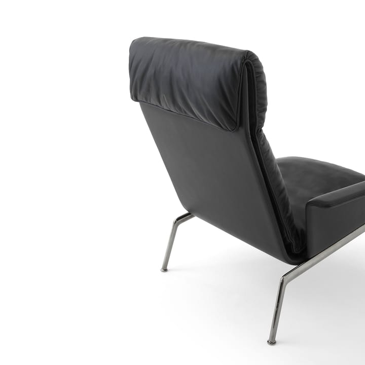 Muno LN17 High back lounge chair, Dark chrome-Black &Tradition