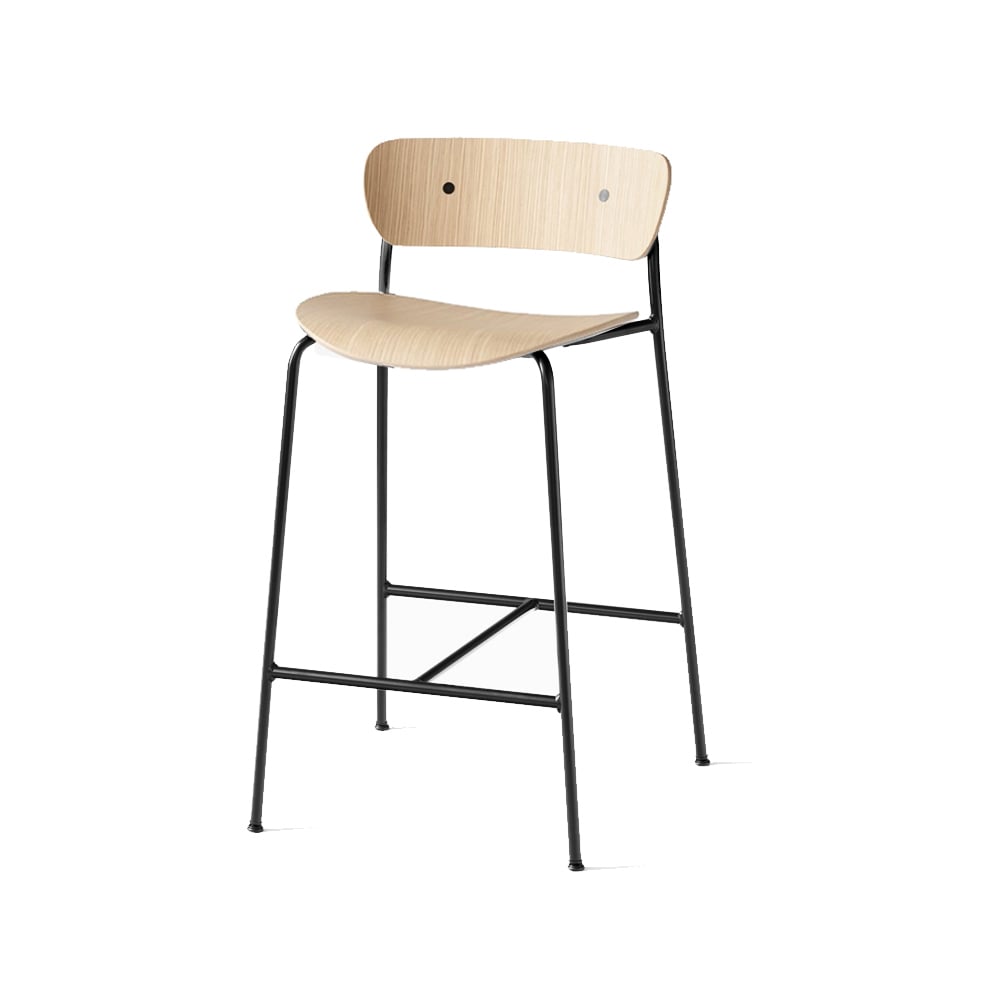 &Tradition Pavilion AV7 barstool Oak lacquer, steel legs