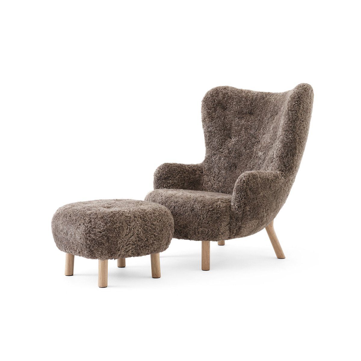 &Tradition Petra VB3 high armchair incl. pouf ATD1 Oiled Oak-Sheepskin Sahara