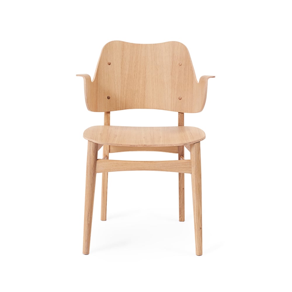 Warm Nordic Gesture chair White oiled oak