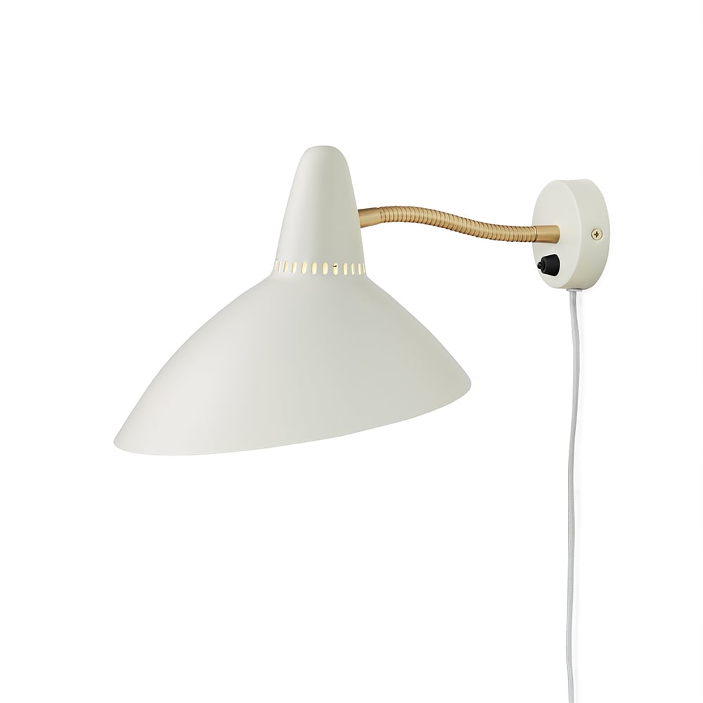 Warm Nordic Lightsome wall lamp Warm white, brass detail