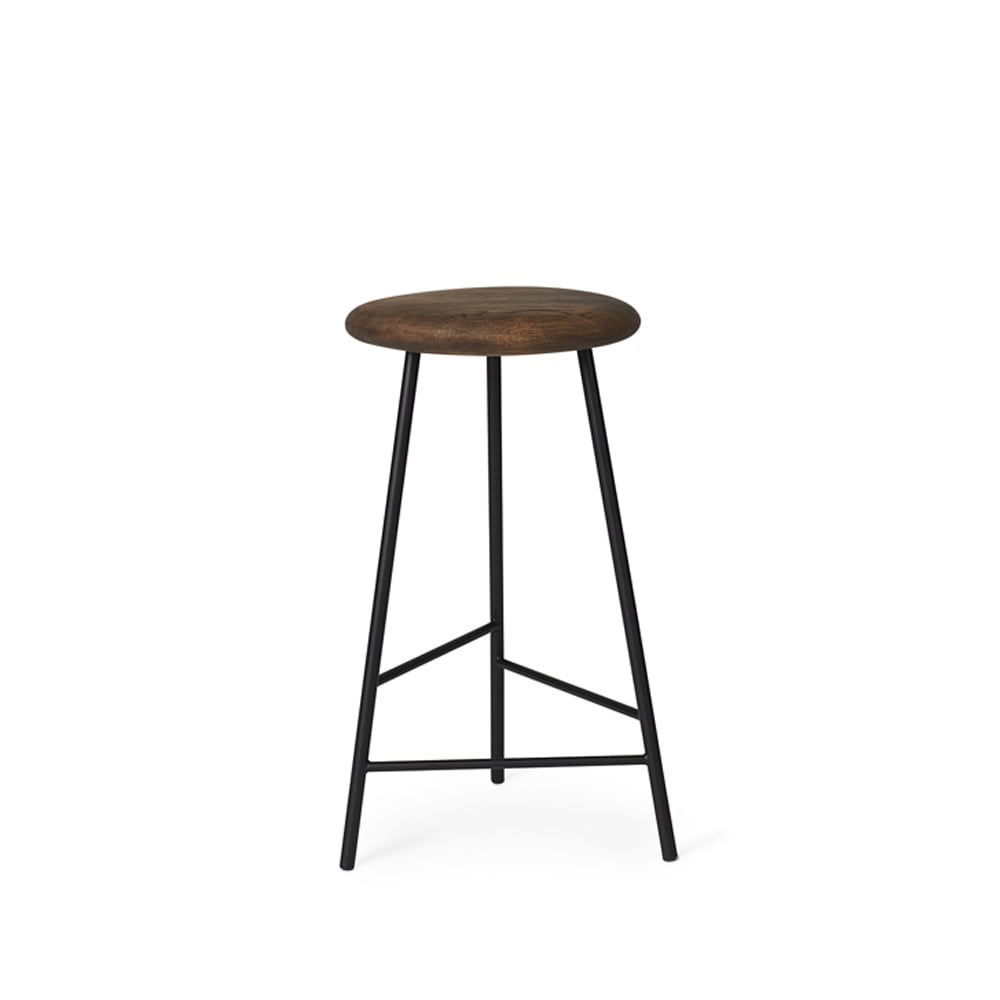 Warm Nordic Pebble barstool Smoked oak, h.65, black legs