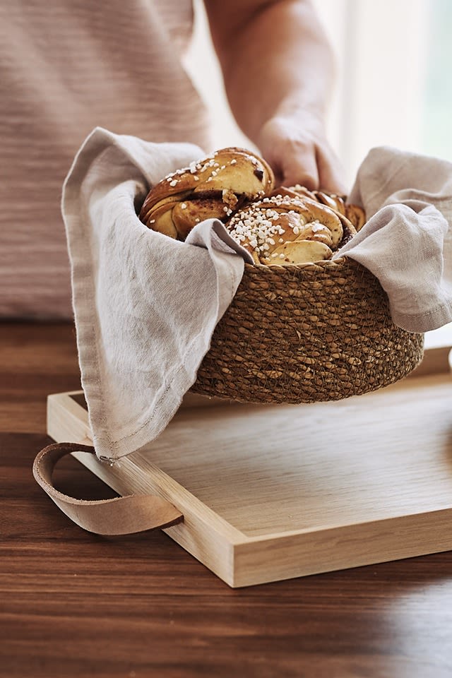 Freshly baked bread the Emil bread basket from Dixie in your very own Valentine's day at home.