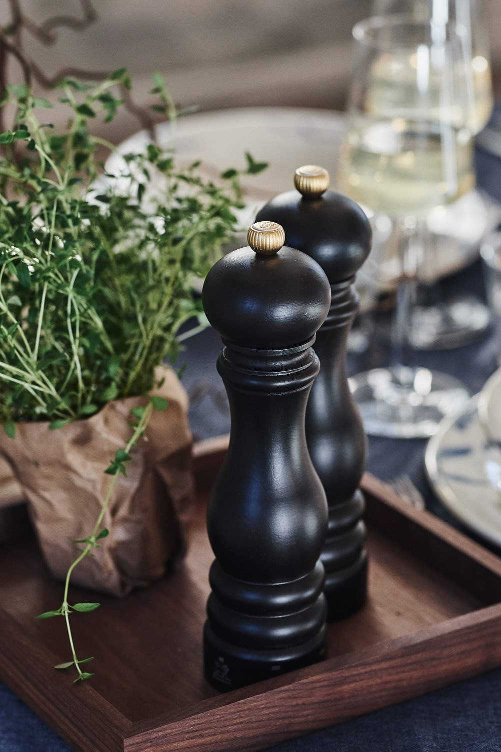 In our list of 5 Christmas gift ideas for food lovers the salt and pepper grinders from Peugeot in chocolate wood are one of our top picks