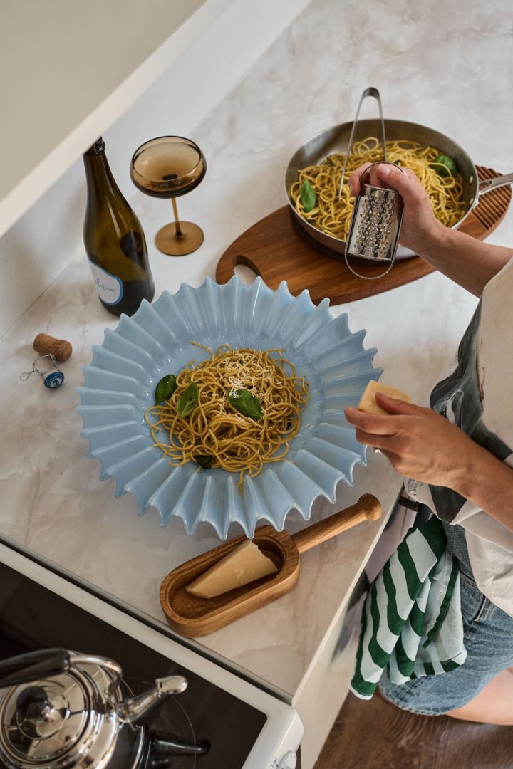 Lori bowl in light blue, pleated glass from Byon can be used both as decoration but is also nice to serve pasta in.