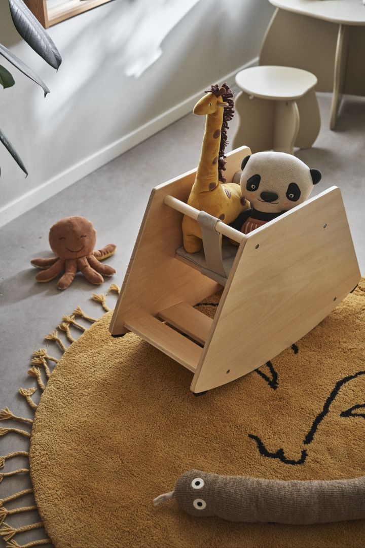 The Kids Base rocking chair is a playful interior detail for a children's room. 