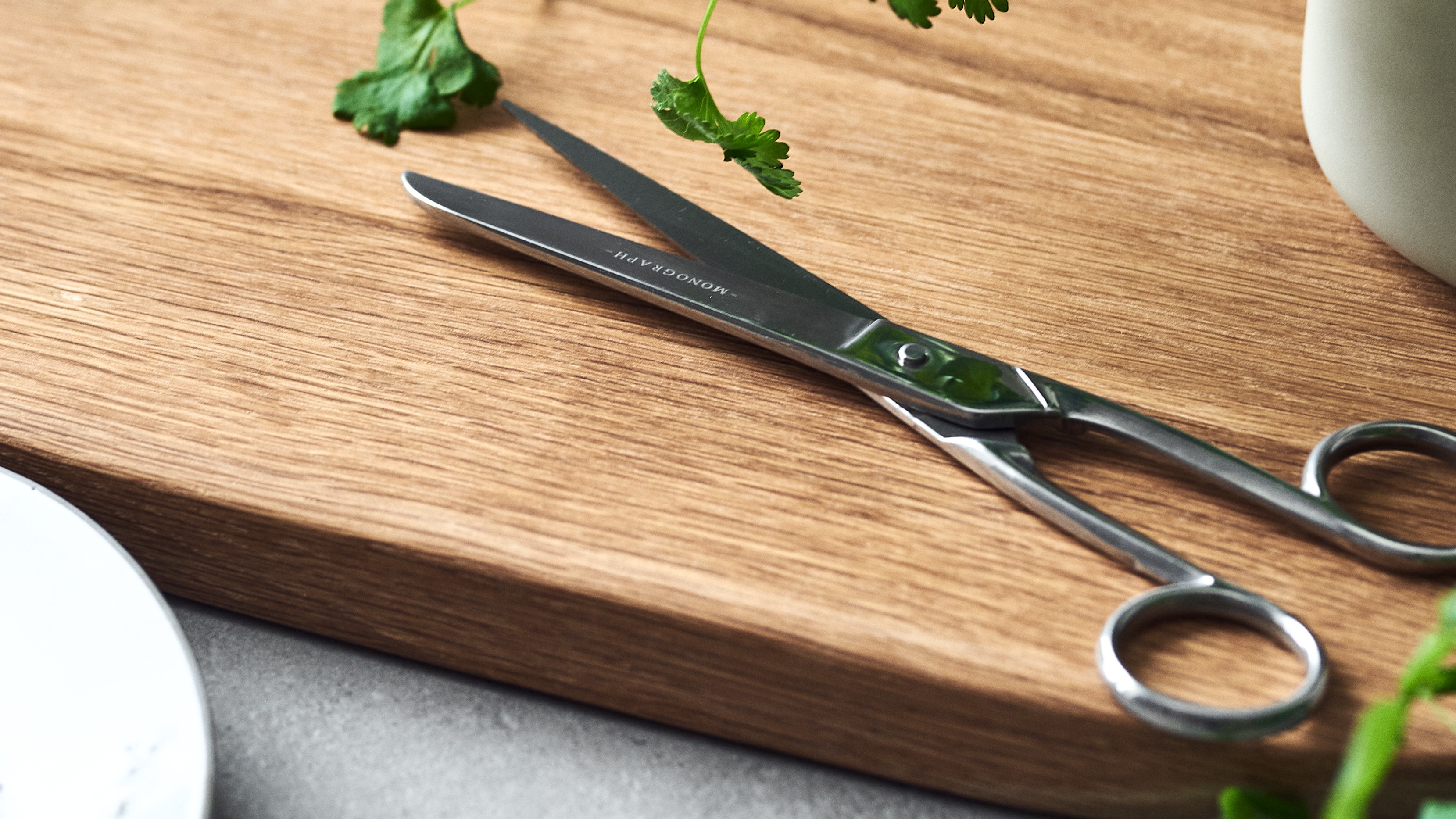 NEST kitchen scissors - ogo living