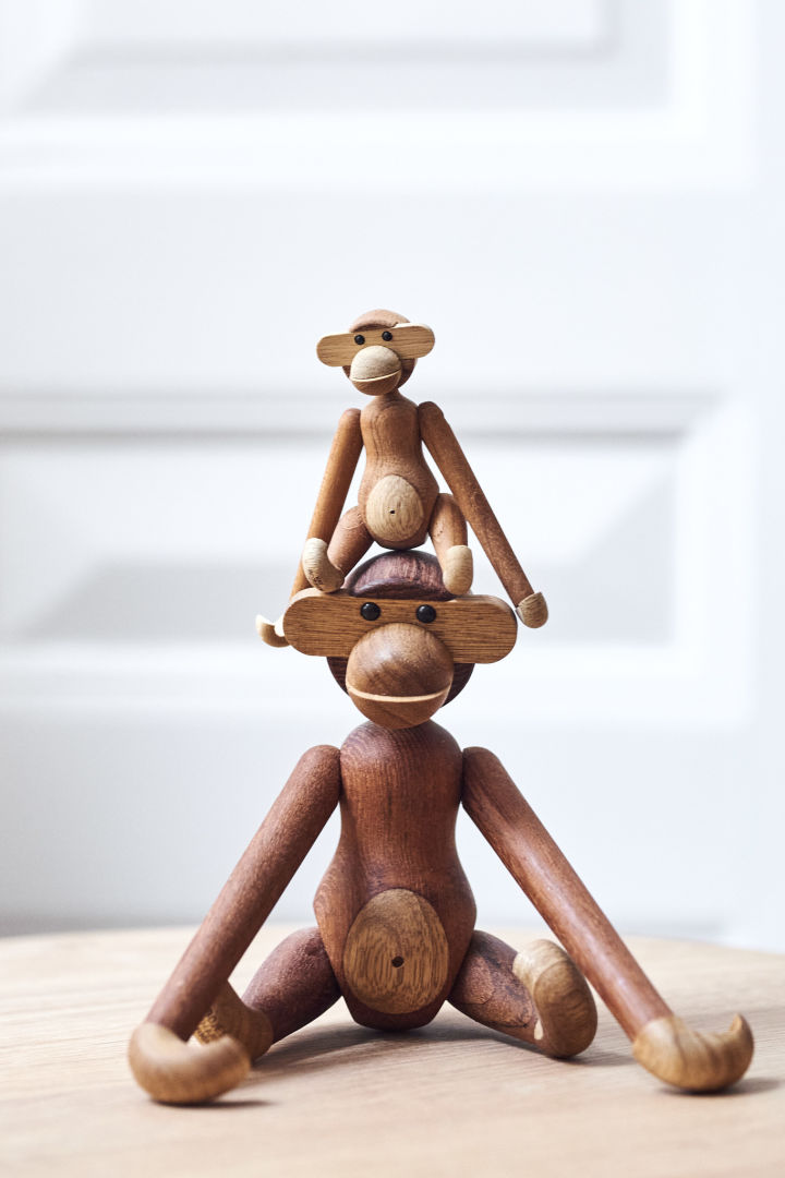 Design gifts for all occasions - here the Kay Bojesen monkey made of oak and maple.