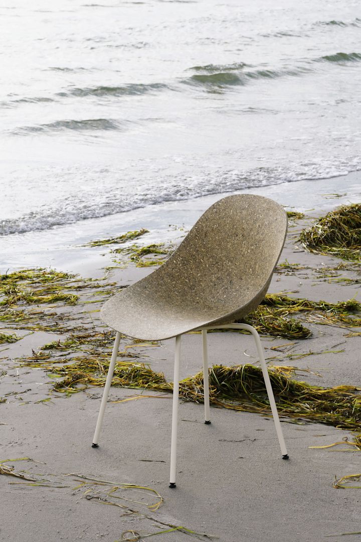 Circular design continues to be a trend among Scandinavian interior design trends in 2025, here with the Mat chair from Normann Copenhagen, where the seat is made of hemp & seagrass.