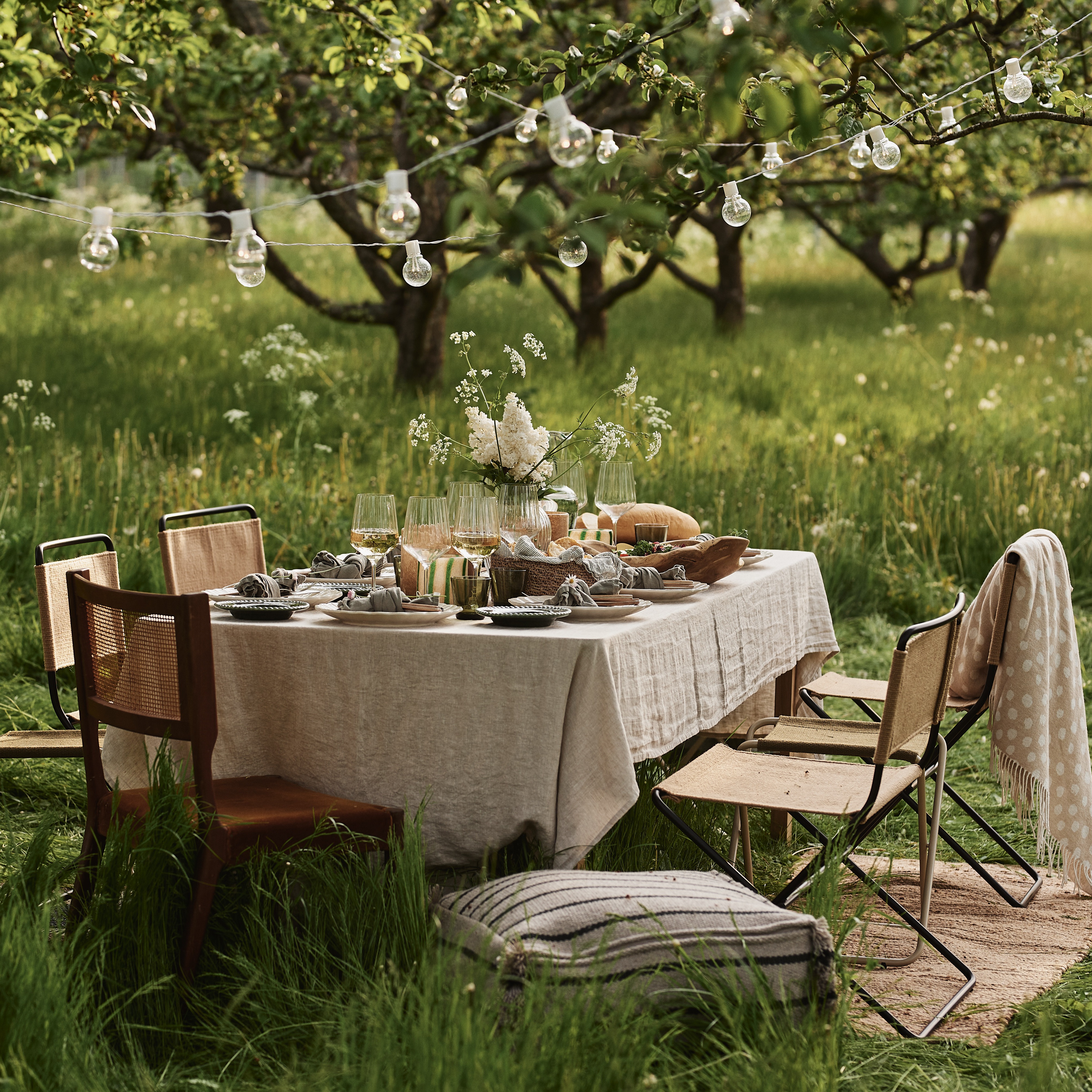 Garden party inspiration – An elegant summer table setting