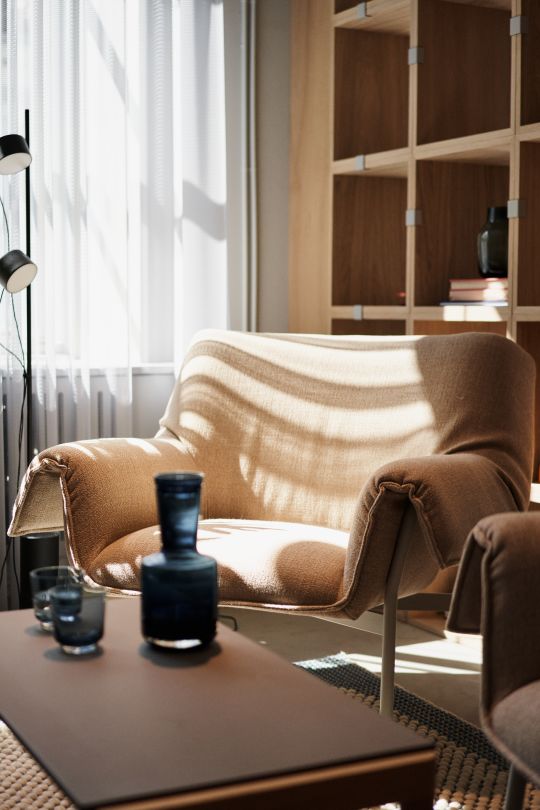Scandinavian Interior Design Trends 2024 Muuto Armchair ?preset=tiny&dpr=1.5